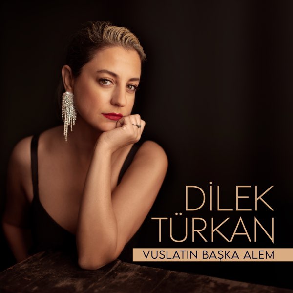 Dilek Türkan Vuslatın Başka Alem