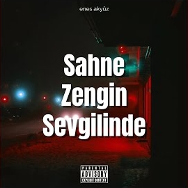 Enes Akyüz Sahne Zengin Sevgilinde