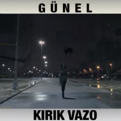 Günel Kırık Vazo