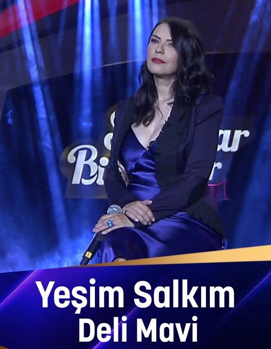 Yeşim Salkım Deli Mavi